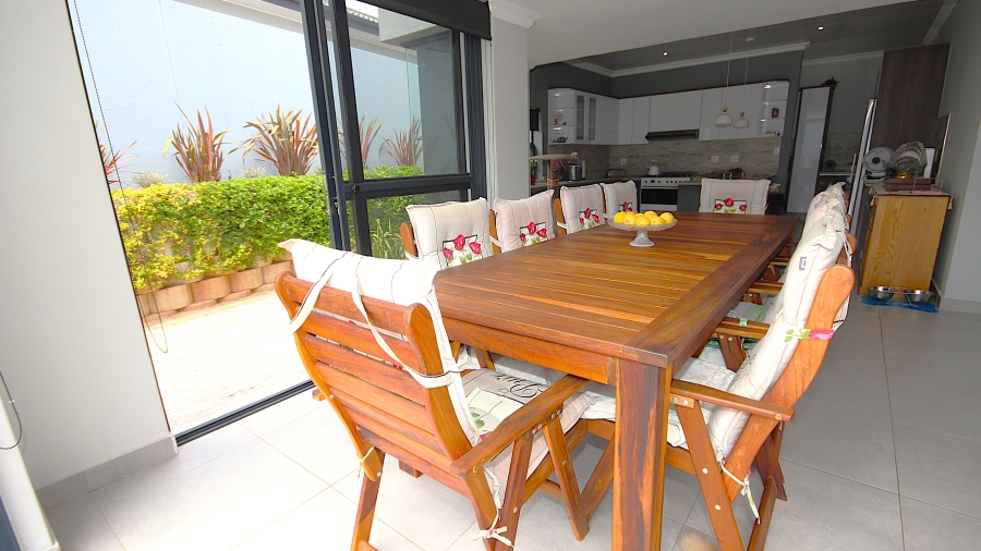 3 Bedroom Property for Sale in Monte Christo Western Cape